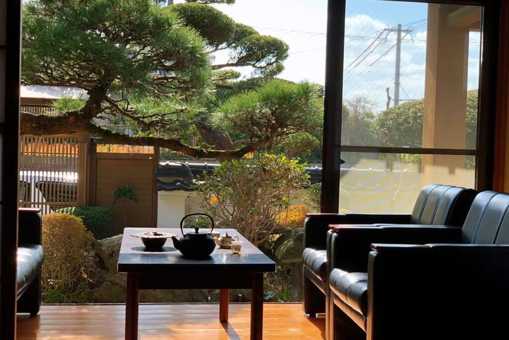 太宰苑 - Dazaien Traditional Japanese Houses دازايفو المظهر الخارجي الصورة