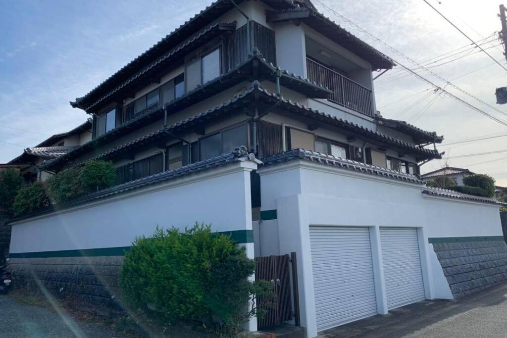 太宰苑 - Dazaien Traditional Japanese Houses دازايفو المظهر الخارجي الصورة